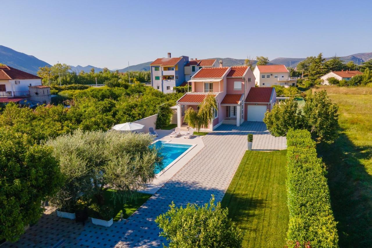 Villa Jerkovic Metković エクステリア 写真